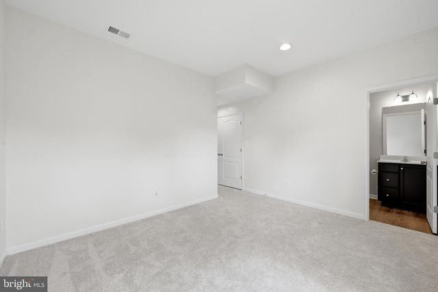 22 KIRBY CT, Bunker Hill, WV 25413