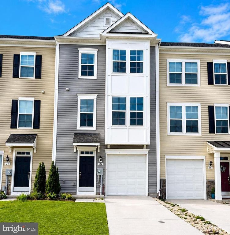 22 KIRBY CT, Bunker Hill, WV 25413