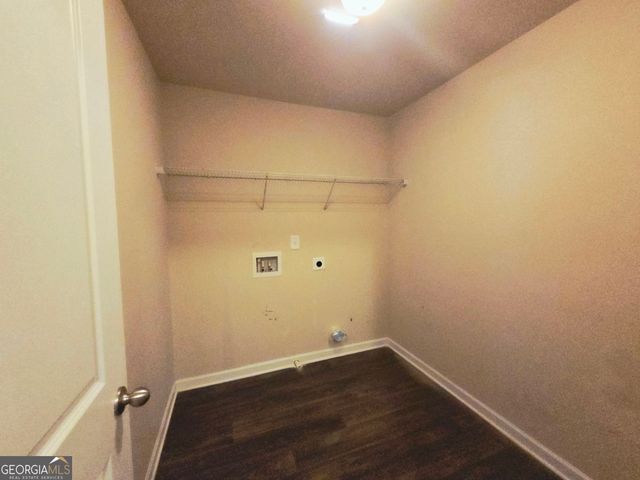 7088 Creeksong Drive, Douglasville, GA 30134