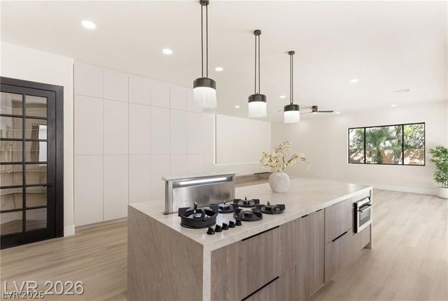 10626 San Vercelli Court, Las Vegas, NV 89141