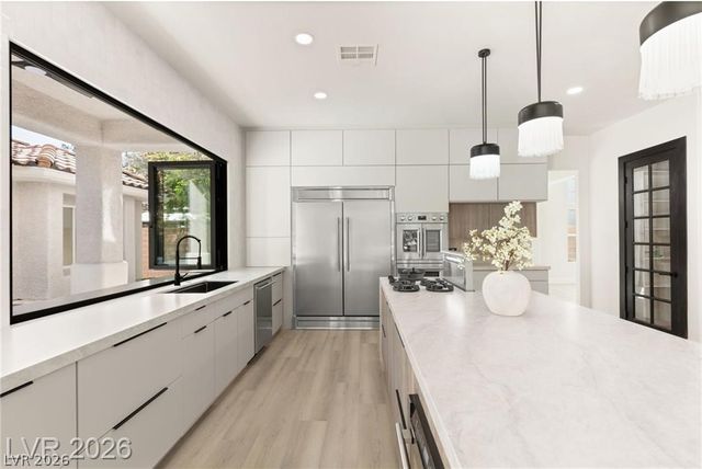 10626 San Vercelli Court, Las Vegas, NV 89141