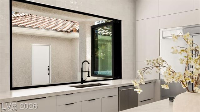 10626 San Vercelli Court, Las Vegas, NV 89141