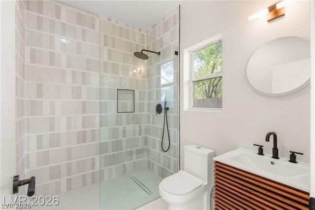 10626 San Vercelli Court, Las Vegas, NV 89141