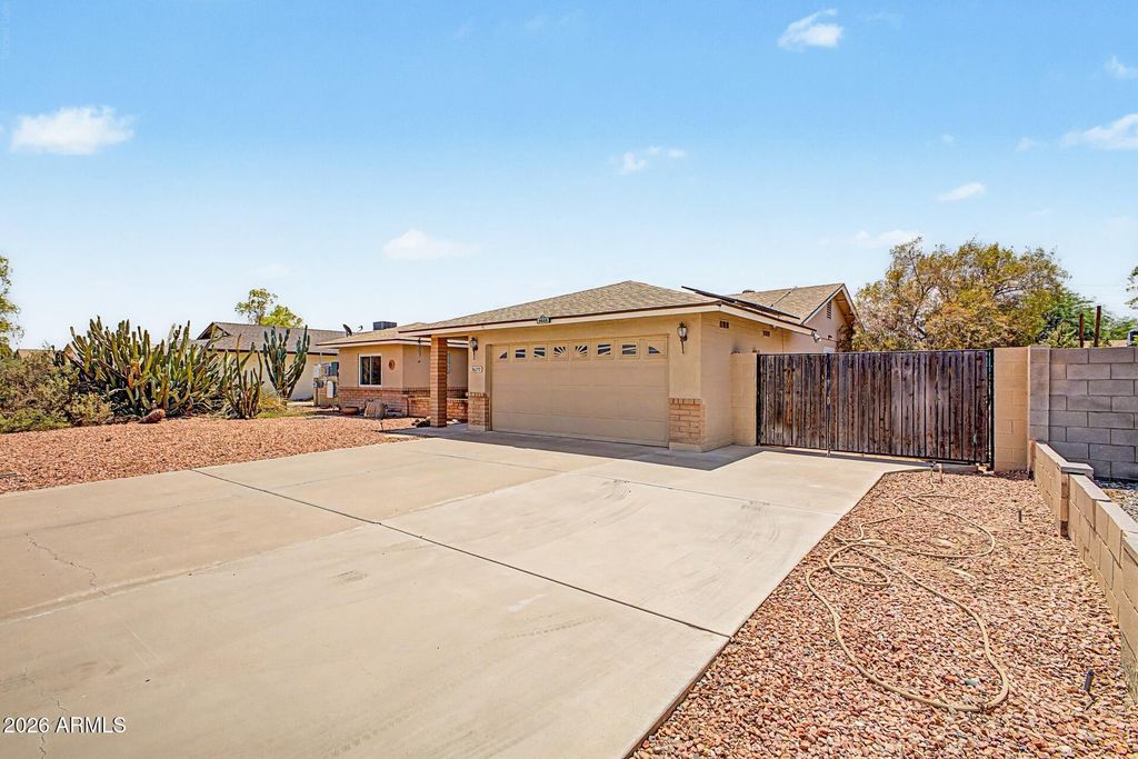 9609 W ECHO Lane, Peoria, AZ 85345 — photo 5