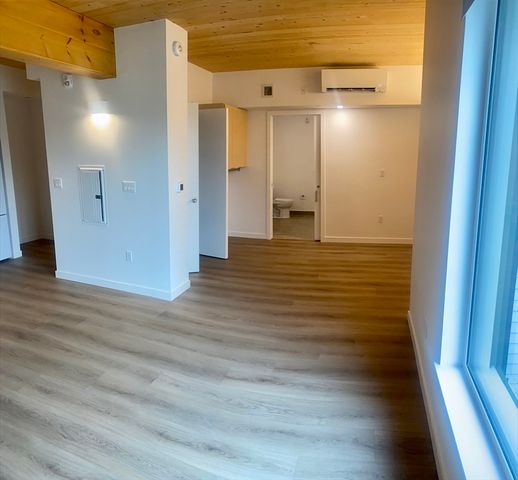 154 Broadway 210, Somerville, MA 02145