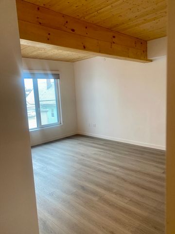 154 Broadway 210, Somerville, MA 02145