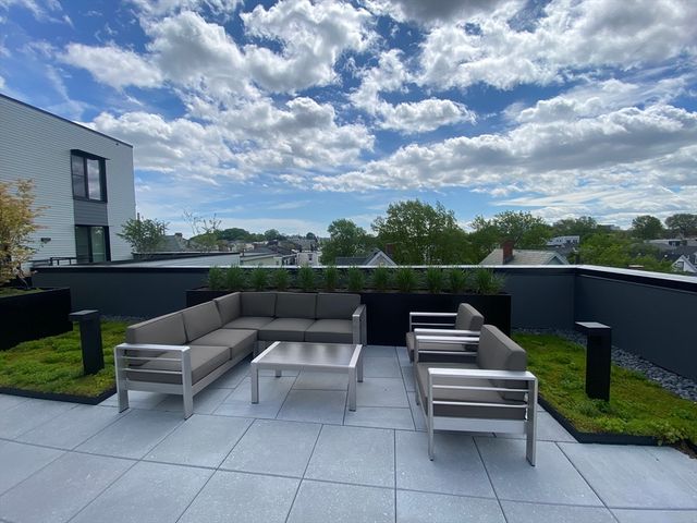 154 Broadway 210, Somerville, MA 02145