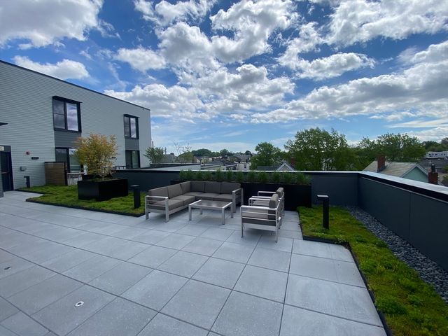 154 Broadway 210, Somerville, MA 02145
