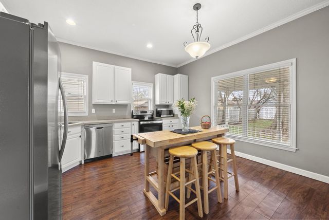 140 Walnut Street, Columbus, OH 43230