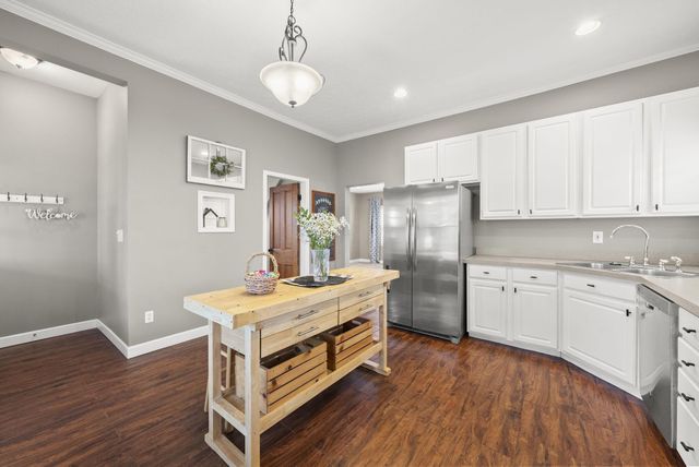 140 Walnut Street, Columbus, OH 43230