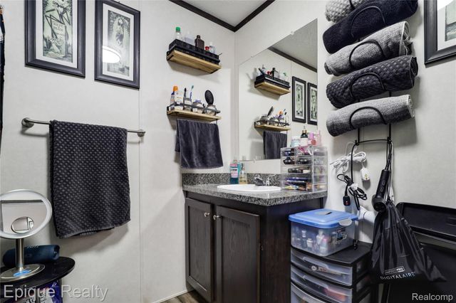 2068 Cedar Circle, Clio, MI 48420