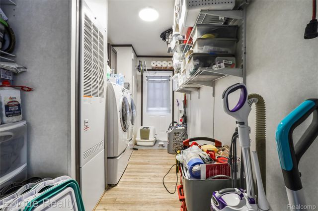 2068 Cedar Circle, Clio, MI 48420