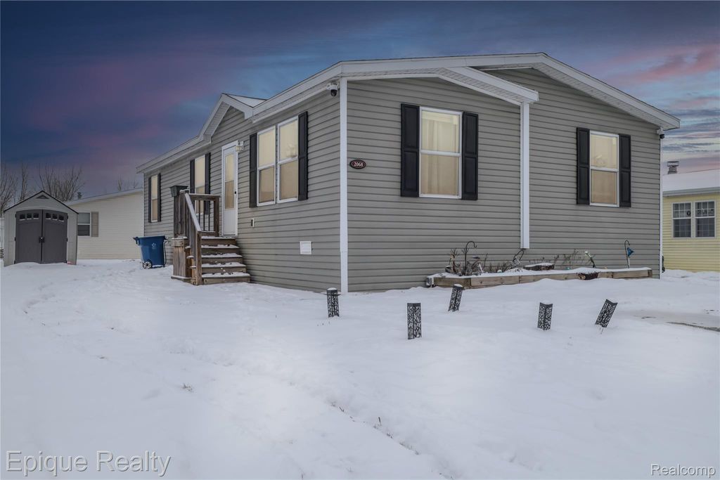 2068 Cedar Circle, Clio, MI 48420