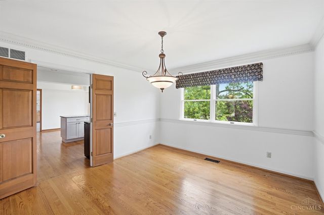 8302 Miranda Place, West Chester, OH 45069