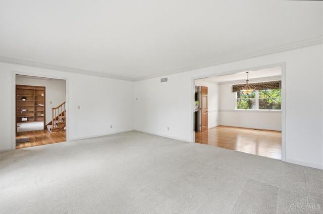 8302 Miranda Place, West Chester, OH 45069