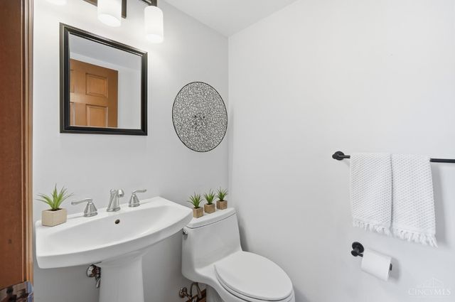 8302 Miranda Place, West Chester, OH 45069