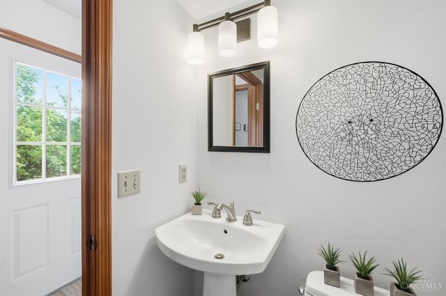 8302 Miranda Place, West Chester, OH 45069