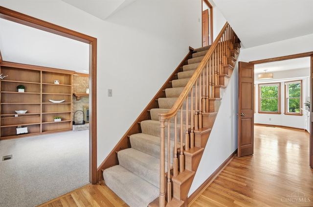 8302 Miranda Place, West Chester, OH 45069