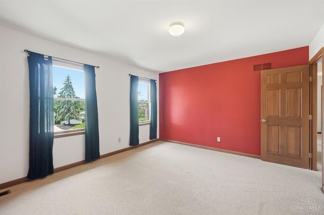 8302 Miranda Place, West Chester, OH 45069
