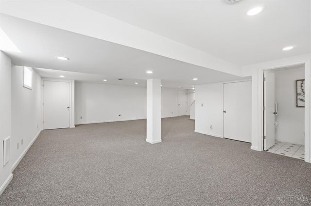 8302 Miranda Place, West Chester, OH 45069