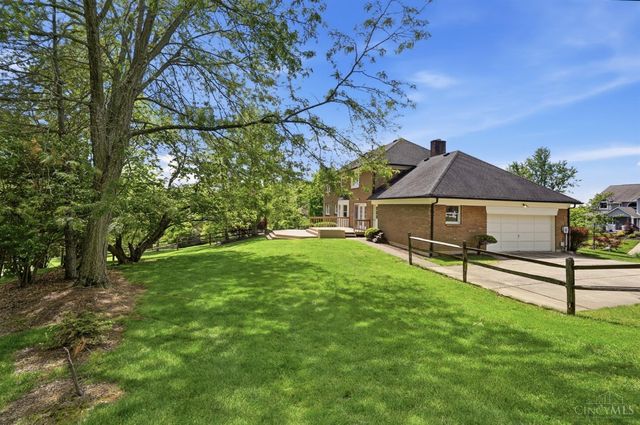 8302 Miranda Place, West Chester, OH 45069