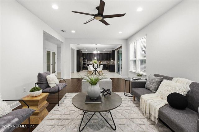 14336 GARDEN GATE Drive, Jacksonville, FL 32258