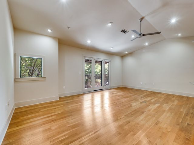 5107 Dillard Lane, Dallas, TX 75209