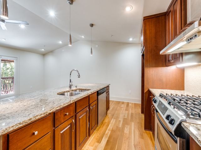 5107 Dillard Lane, Dallas, TX 75209