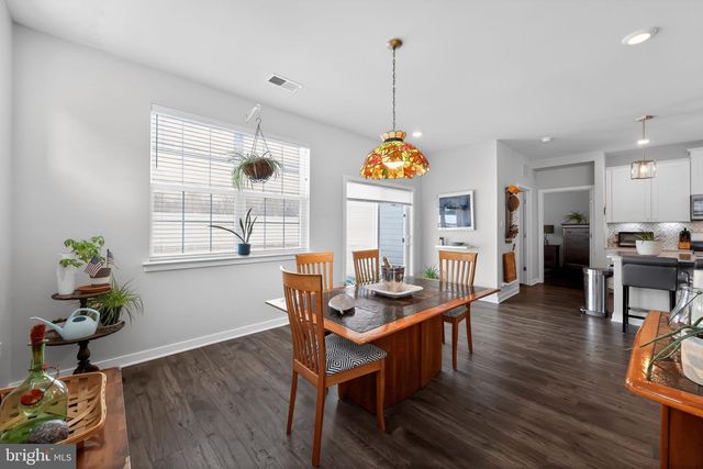 203 CONGRESSIONAL CT, Moorestown, NJ 08057