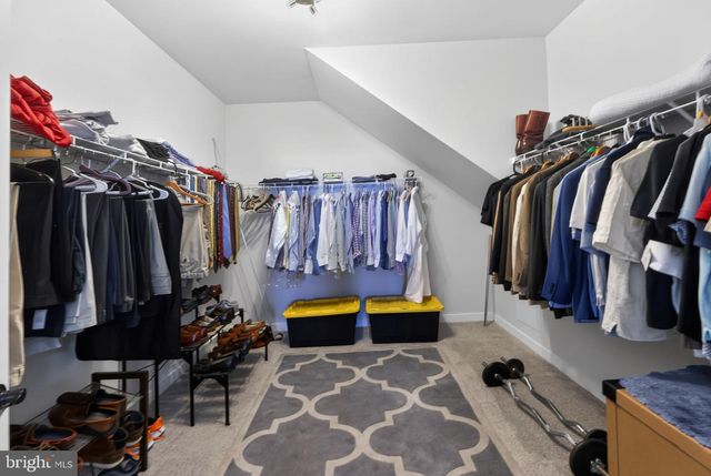 203 CONGRESSIONAL CT, Moorestown, NJ 08057