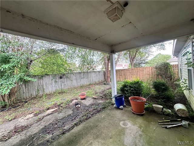 2102 Lenox, Tuscaloosa, AL 35405