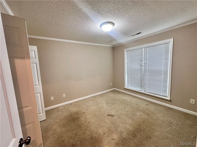 2102 Lenox, Tuscaloosa, AL 35405