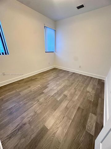 5481 W Oak Way 5481, Dania Beach, FL 33314