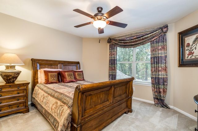 15823 Lake Loop Drive, Cypress, TX 77433