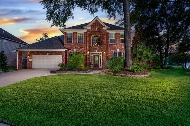 15823 Lake Loop Drive, Cypress, TX 77433