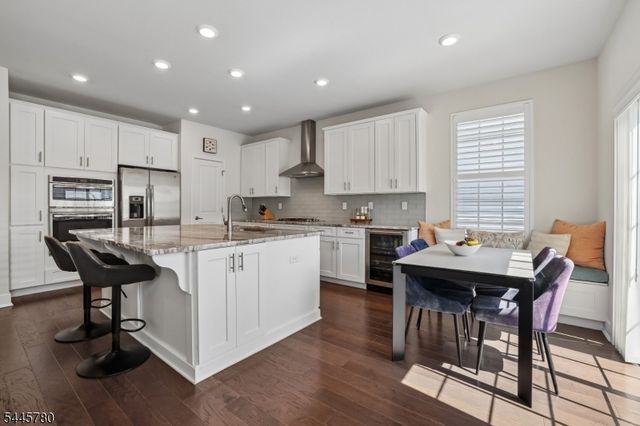 3 Harmon Dr, Tinton Falls Boro, NJ 07724