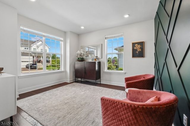 3 Harmon Dr, Tinton Falls Boro, NJ 07724