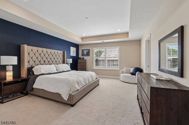 3 Harmon Dr, Tinton Falls Boro, NJ 07724