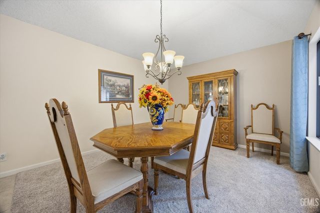 2323 Easthills Drive 34, Bakersfield, CA 93306