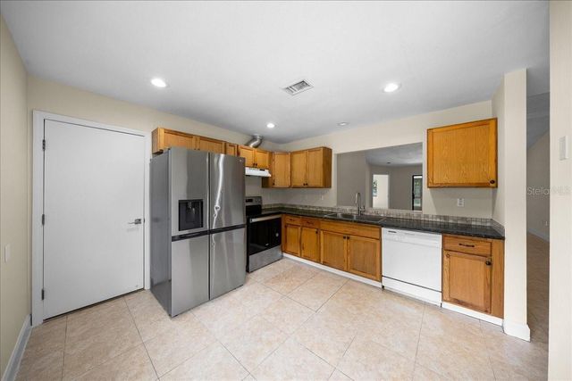 5059 SW 196TH AVENUE, Dunnellon, FL 34431