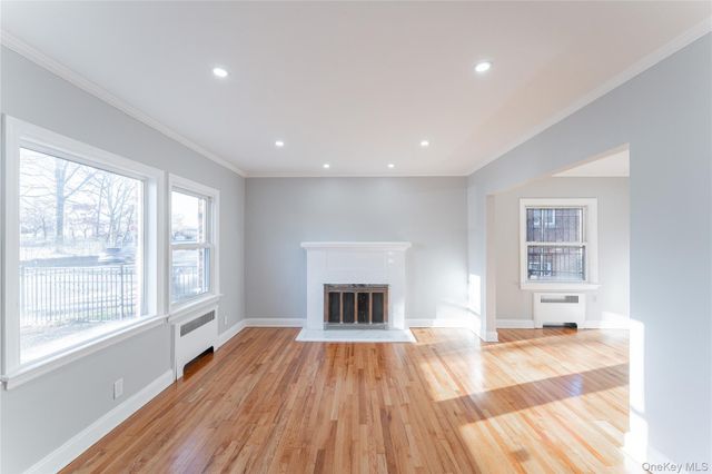 17031 Grand Central Parkway, Jamaica Hills, NY 11432