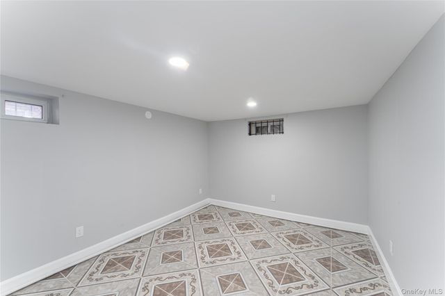 17031 Grand Central Parkway, Jamaica Hills, NY 11432