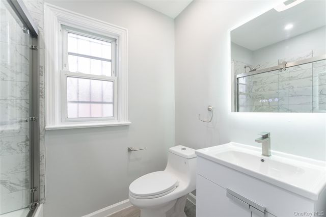 17031 Grand Central Parkway, Jamaica Hills, NY 11432