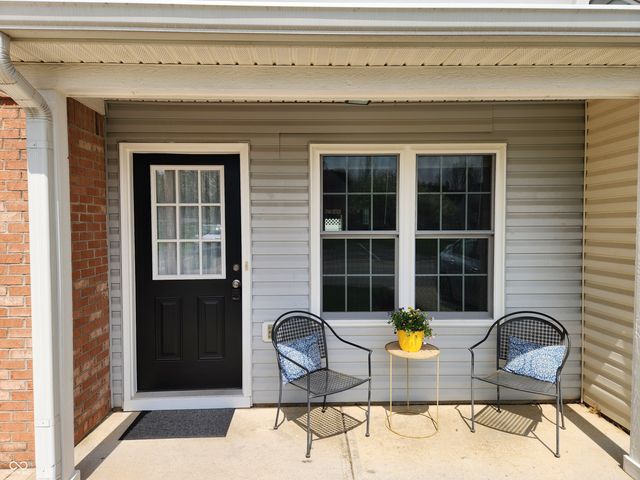 9646 Ladson Street, Fishers, IN 46038