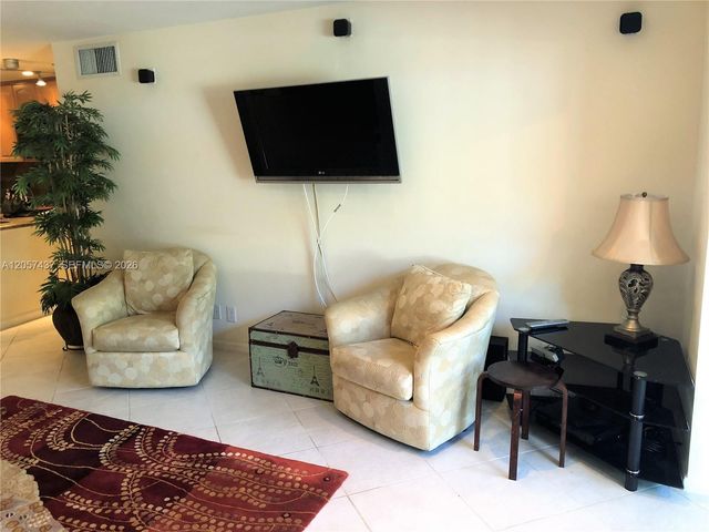 6339 Bay Club Dr 2, Fort Lauderdale, FL 33308