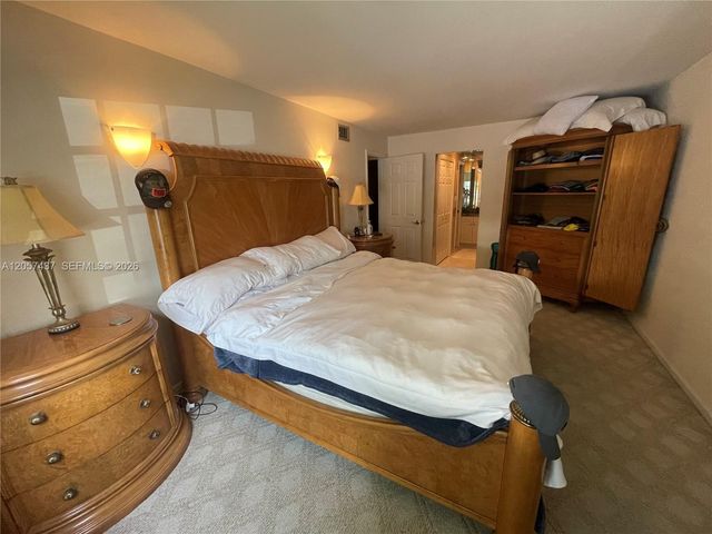 6339 Bay Club Dr 2, Fort Lauderdale, FL 33308