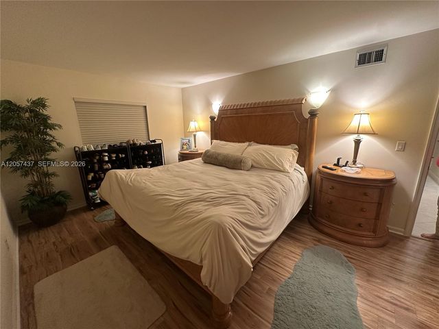 6339 Bay Club Dr 2, Fort Lauderdale, FL 33308