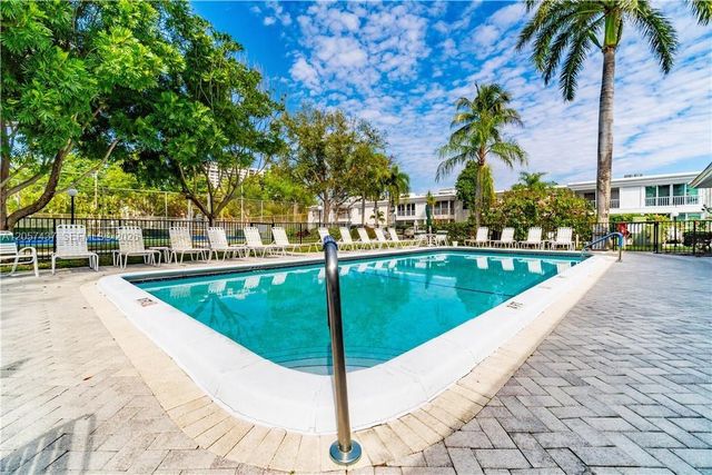 6339 Bay Club Dr 2, Fort Lauderdale, FL 33308