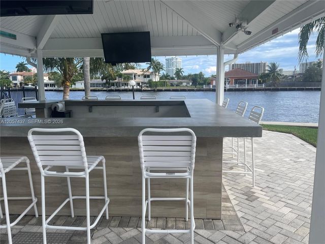 6339 Bay Club Dr 2, Fort Lauderdale, FL 33308