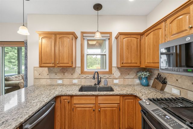 302 Upstill Street, Gilbert, IA 50105